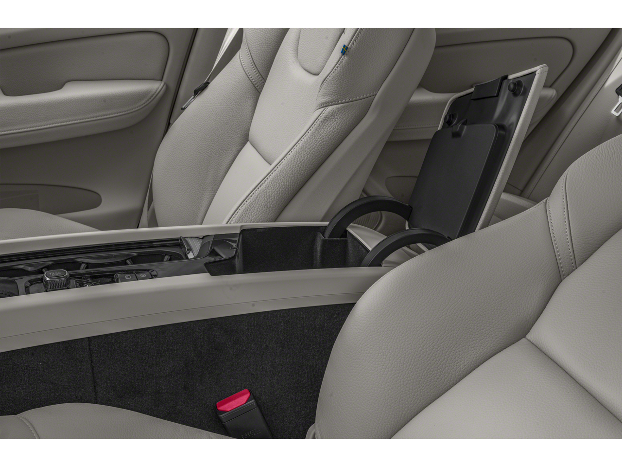 2020 Volvo XC60 Momentum T5 AWD