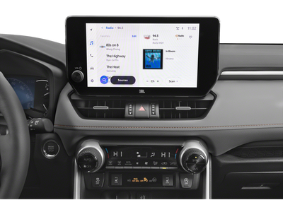 2023 Toyota RAV4 XLE | Moonroof