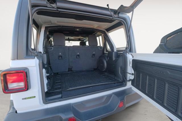 2020 Jeep Wrangler Unlimited Sahara 4x4