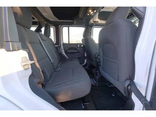 2020 Jeep Wrangler Unlimited Sahara 4x4