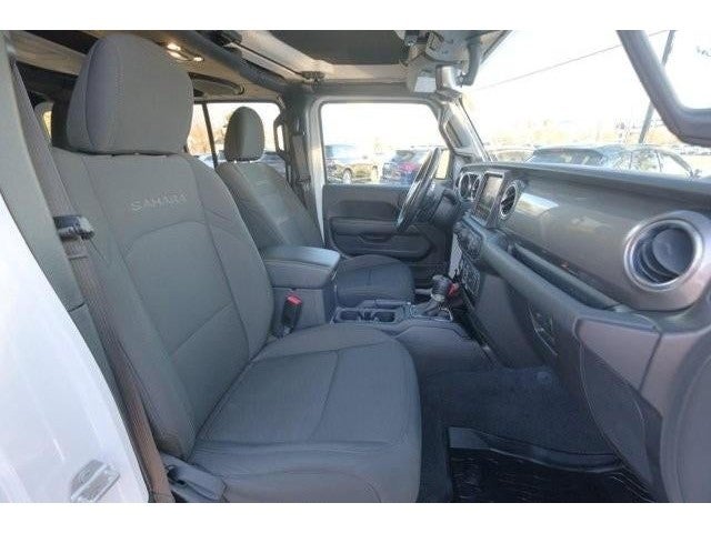 2020 Jeep Wrangler Unlimited Sahara 4x4