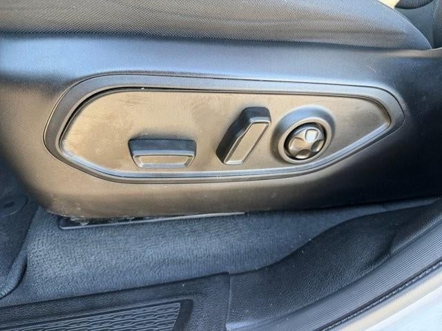 2023 Jeep Grand Cherokee Laredo 4x2