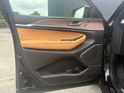 2025 Jeep Grand Cherokee Summit 4x4