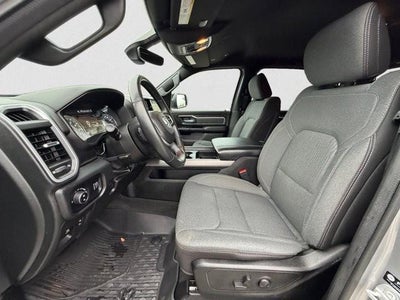 2022 RAM 1500 Big Horn 4x4 Crew Cab 5'7" Box