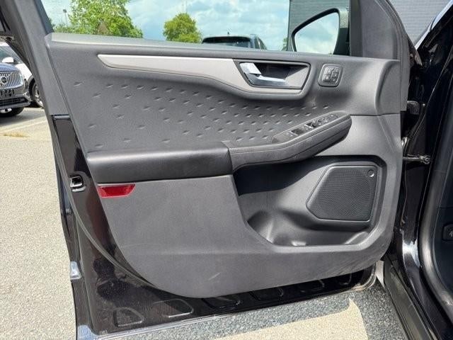 2020 Ford Escape SEL FWD