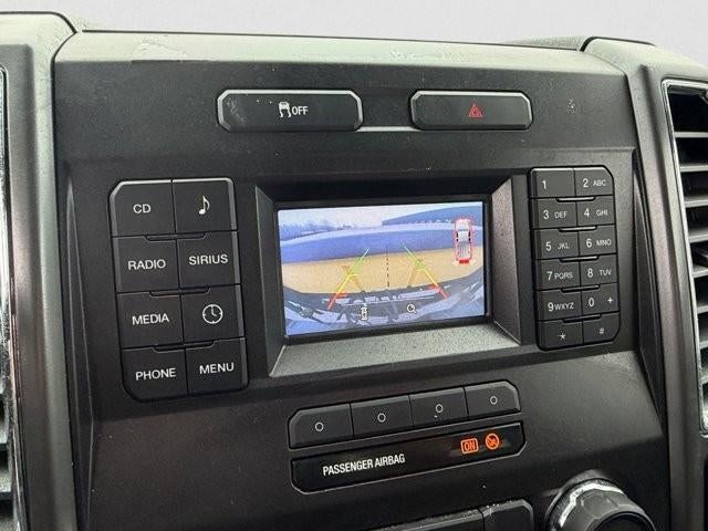 2017 Ford Super Duty F-250 SRW XLT 4WD Reg Cab 8' Box