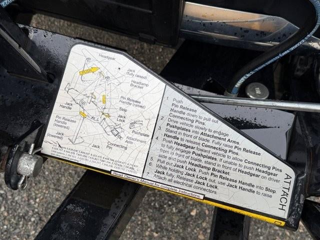 2017 Ford Super Duty F-250 SRW XLT 4WD Reg Cab 8' Box