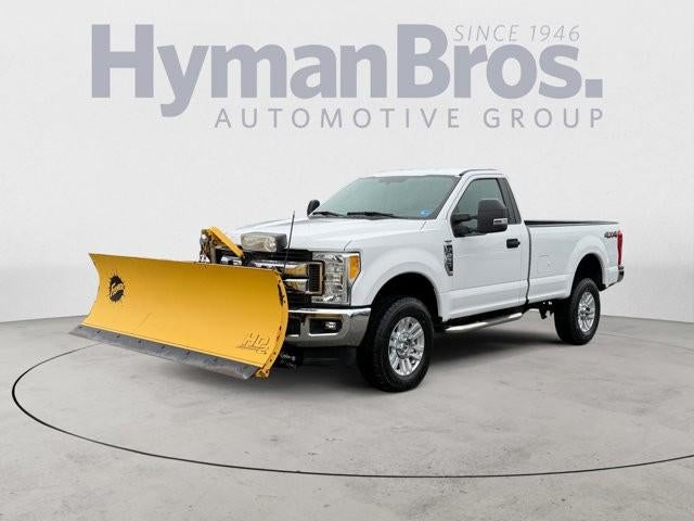 2017 Ford Super Duty F-250 SRW XLT 4WD Reg Cab 8' Box