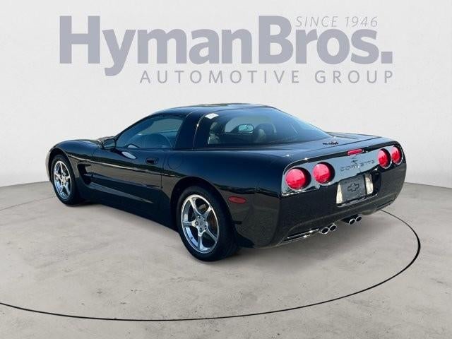 2004 Chevrolet Corvette 2dr Cpe
