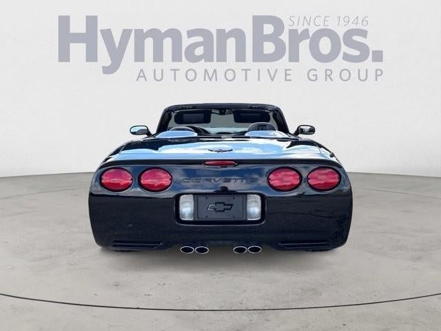 2004 Chevrolet Corvette 2dr Convertible