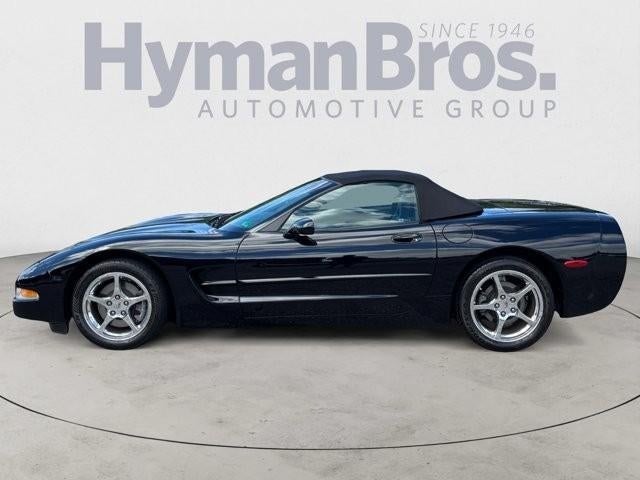 2004 Chevrolet Corvette 2dr Convertible