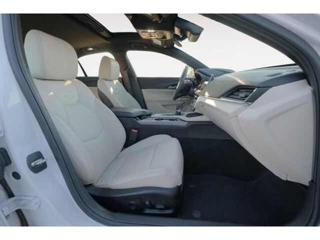 2021 Cadillac CT4 4dr Sdn Premium Luxury