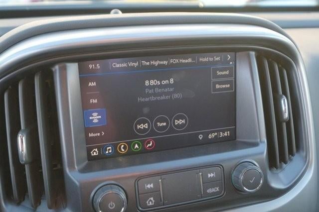 2022 Chevrolet Colorado Crew Cab Short Box 4-Wheel Drive ZR2