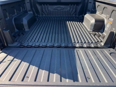 2024 Chevrolet Silverado 1500 Crew Cab Short Box 4-Wheel Drive LT 2FL