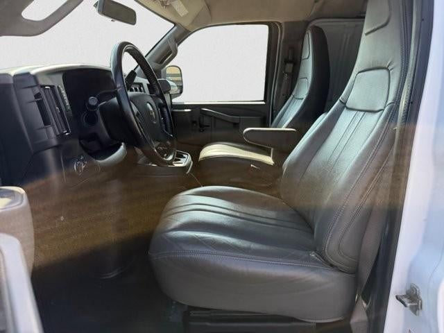 2022 Chevrolet Express Cargo Van 2500 Extended Wheelbase Rear-Wheel Drive