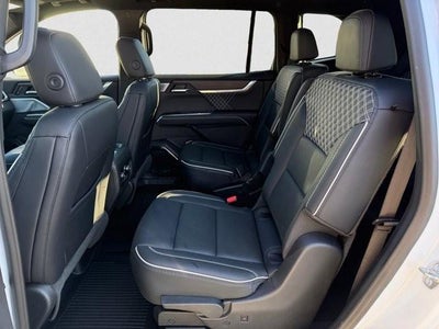 2024 GMC Acadia AWD Denali