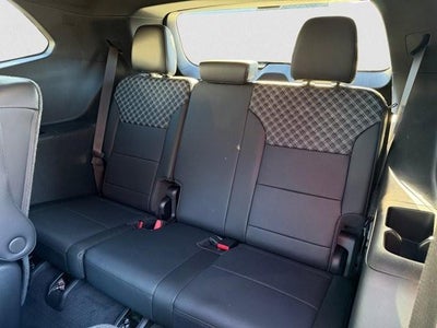 2024 GMC Acadia AWD Denali