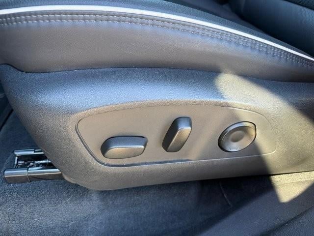 2024 GMC Acadia AWD Denali