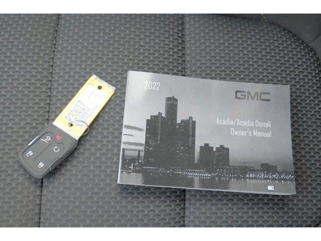 2022 GMC Acadia AWD SLE