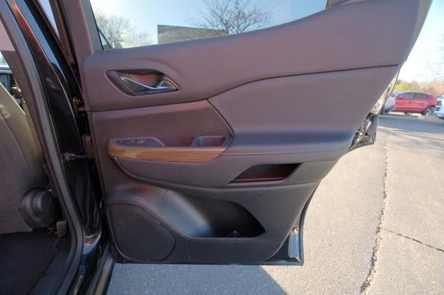 2022 GMC Acadia AWD SLE