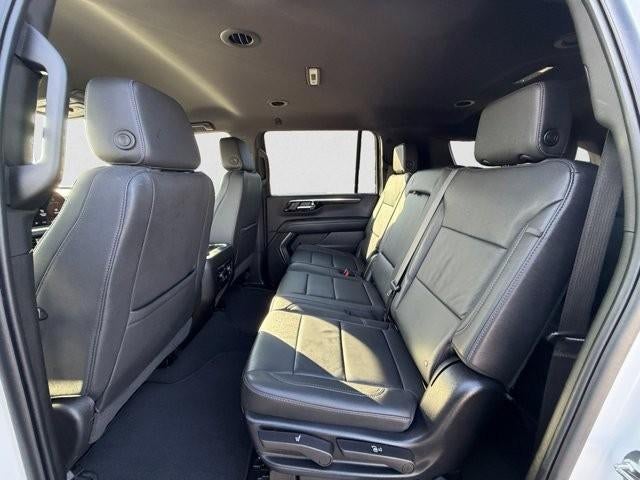 2025 Chevrolet Suburban 4WD Z71