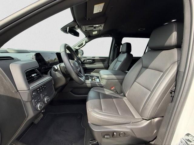 2025 Chevrolet Suburban 4WD Z71