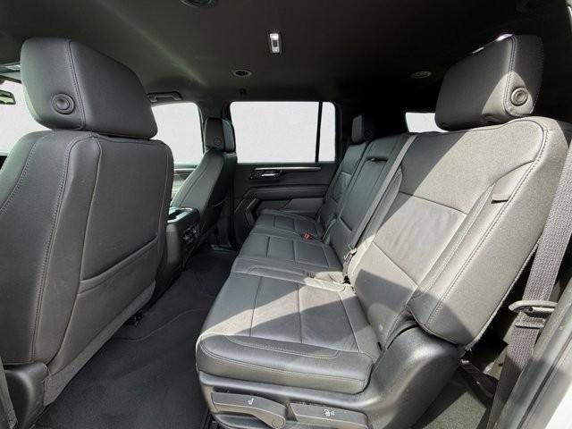 2025 Chevrolet Suburban 4WD Z71