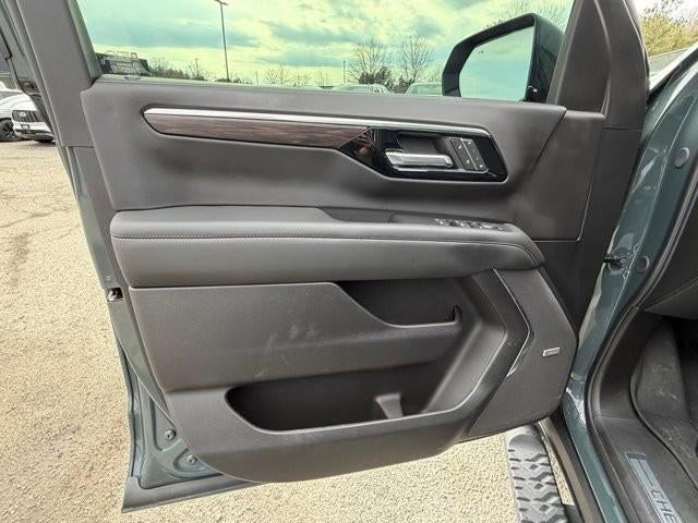 2025 Chevrolet Tahoe 4WD Z71