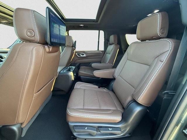 2023 Chevrolet Suburban 4WD High Country