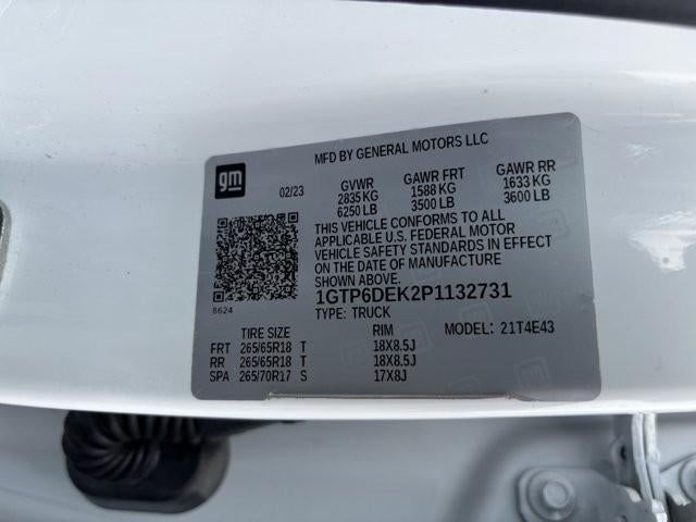 2023 GMC Canyon Crew Cab Short Box 4-Wheel Drive AT4