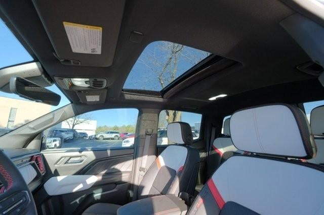 2023 GMC Canyon Crew Cab Short Box 4-Wheel Drive AT4X