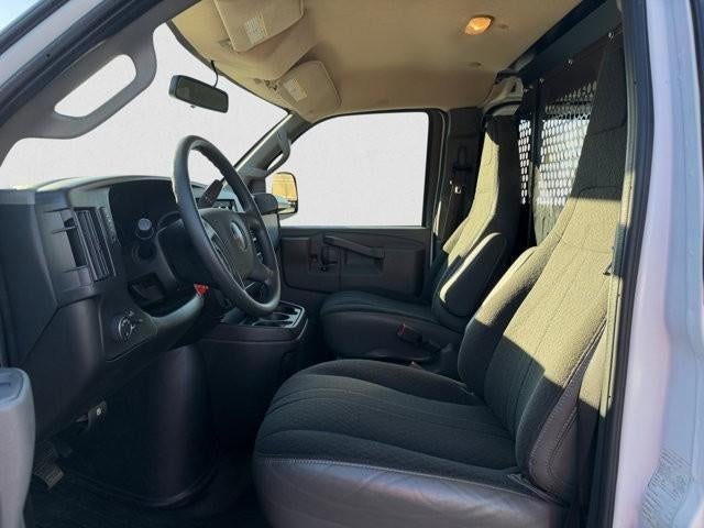 2024 GMC Savana Cargo Van 2500 Regular Wheelbase Rear-Wheel Drive