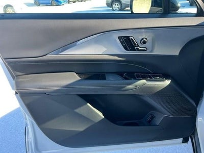 2024 Cadillac LYRIQ 4dr Tech w/1SA