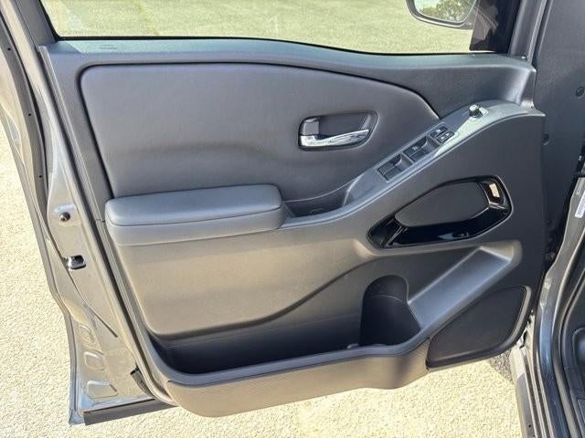 2023 Nissan Frontier Crew Cab 4x4 SV Auto *Ltd Avail*