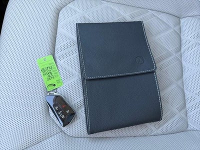 2025 Volkswagen Atlas 2.0T SEL Premium R-Line 4MOTION