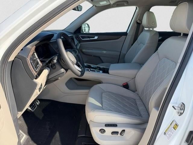 2025 Volkswagen Atlas 2.0T SEL Premium R-Line 4MOTION