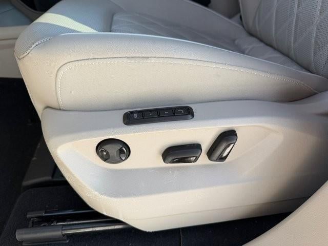 2025 Volkswagen Atlas 2.0T SEL Premium R-Line 4MOTION