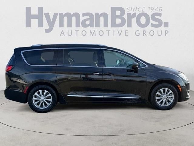 2018 Chrysler Pacifica Touring L Plus FWD