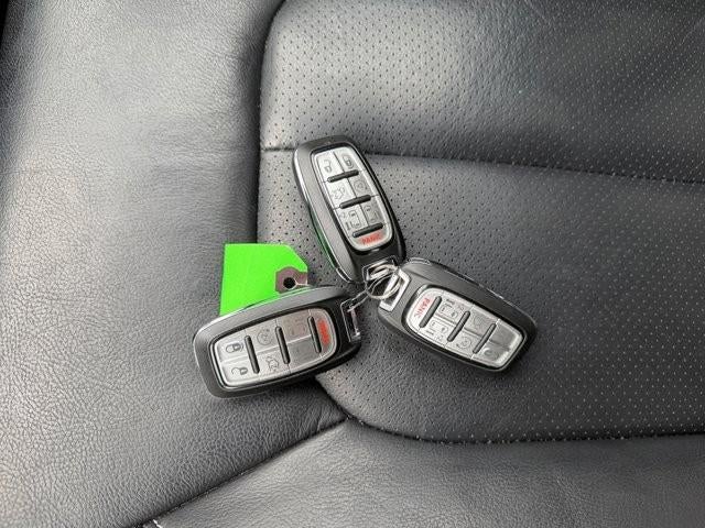 2022 Chrysler Pacifica Hybrid Touring L FWD