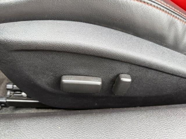 2011 Chevrolet Camaro Coupe 2LT