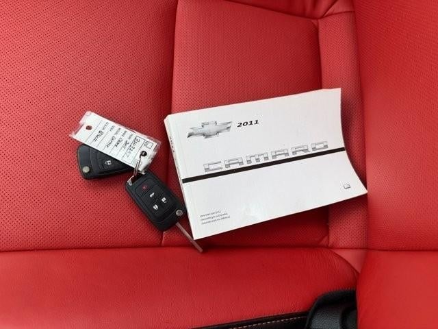 2011 Chevrolet Camaro Coupe 2LT