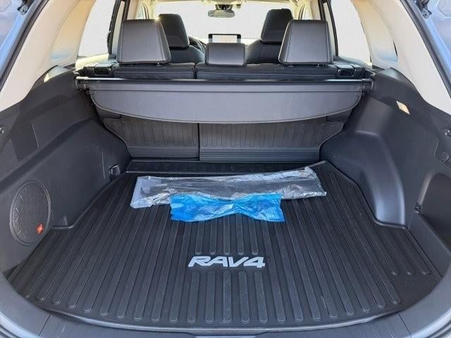 2024 Toyota RAV4 XLE Premium AWD (Natl)