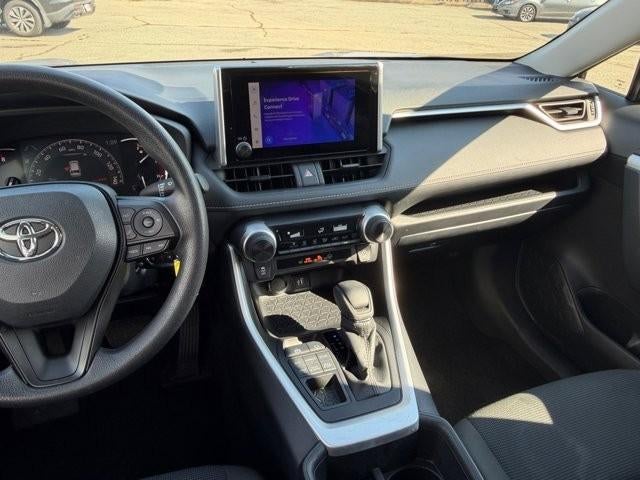 2025 Toyota RAV4 LE AWD (Natl)