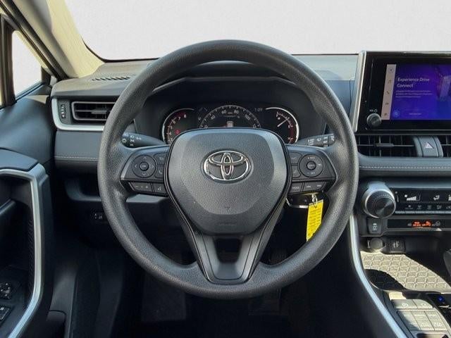 2025 Toyota RAV4 LE AWD (Natl)