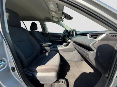 2025 Toyota RAV4 LE AWD (Natl)