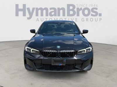 2023 BMW 330e xDrive Plug-In Hybrid