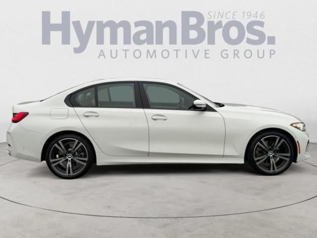 2023 BMW 330i Sedan