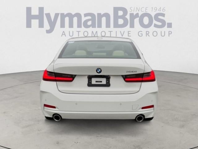 2023 BMW 330i Sedan