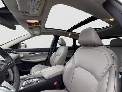 2023 INFINITI QX50 LUXE AWD