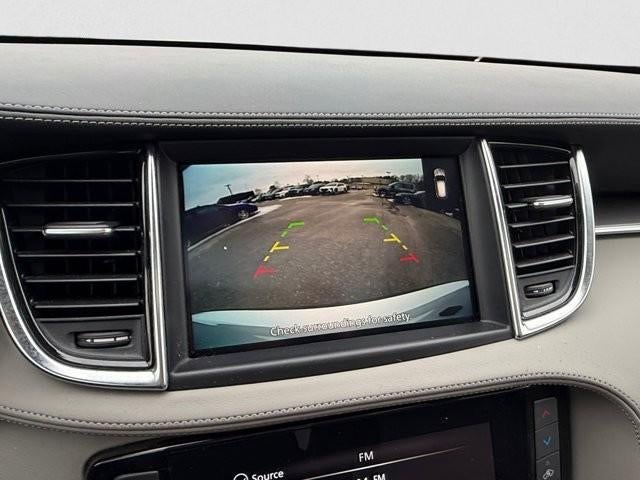 2023 INFINITI QX50 LUXE AWD